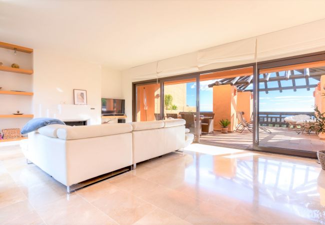 Apartamento en Manilva - 9. Penthouse with amazing sea views, close to golf Manilva