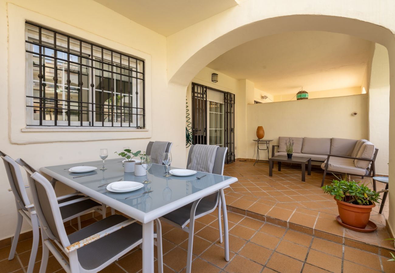 Apartamento en San Luis de Sabanillas - 8.  Apartment with two poolareas, two terraces & free padel Manilva Duquesa