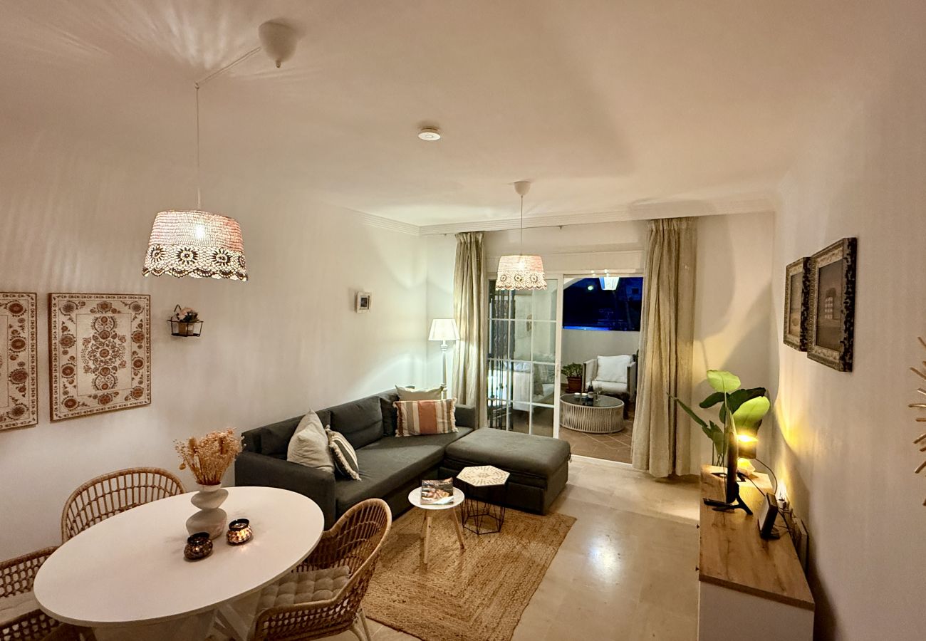 Apartamento en San Luis de Sabanillas - 8. Duquesa – Ground Floor with Two Big Terraces