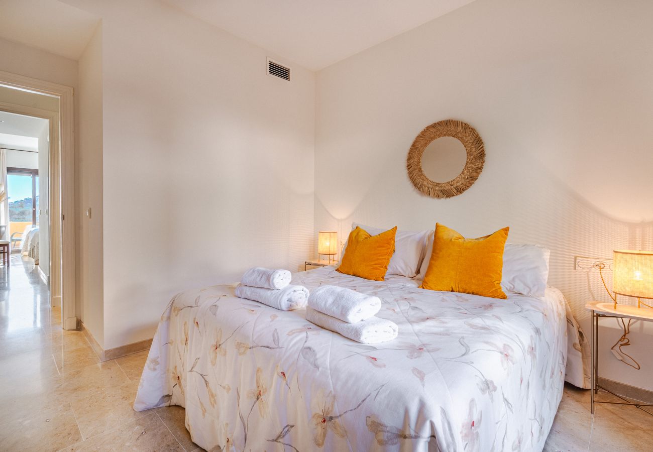 Apartamento en Manilva - 50. Apt near Duquesa port with pool area and Padel court  Apartamento en Manilva - 50. Apt near Duquesa port with pool area and Padel court