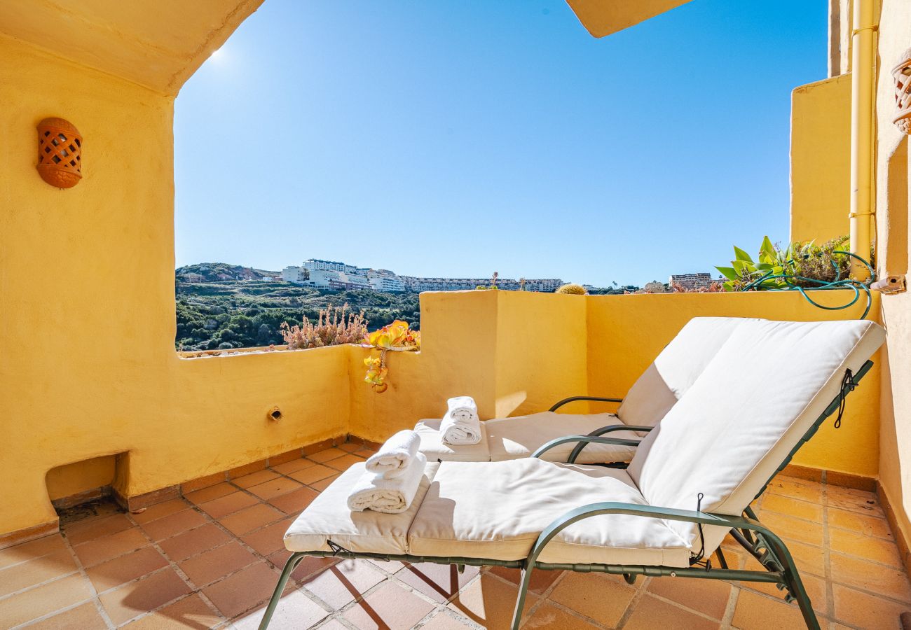 Apartamento en Manilva - 50. Apt near Duquesa port with pool area and Padel court  Apartamento en Manilva - 50. Apt near Duquesa port with pool area and Padel court