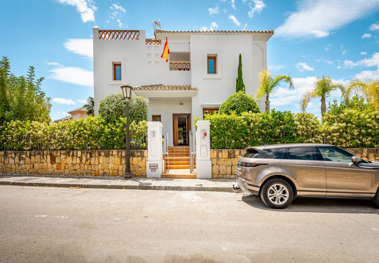 Villa en Estepona - 37. Luxury Villa Pinot with private pool and sea view in Estepona