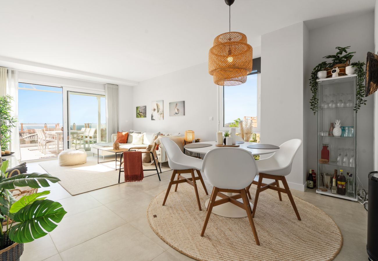 Apartamento en Casares - 46. Corner Apartment with Panoramic Sea Views 