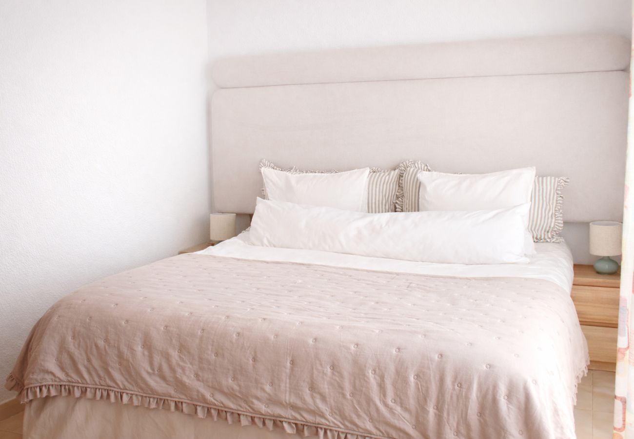 Apartamento en Manilva - 52 Central Coastal Living in the Heart of Sabinill