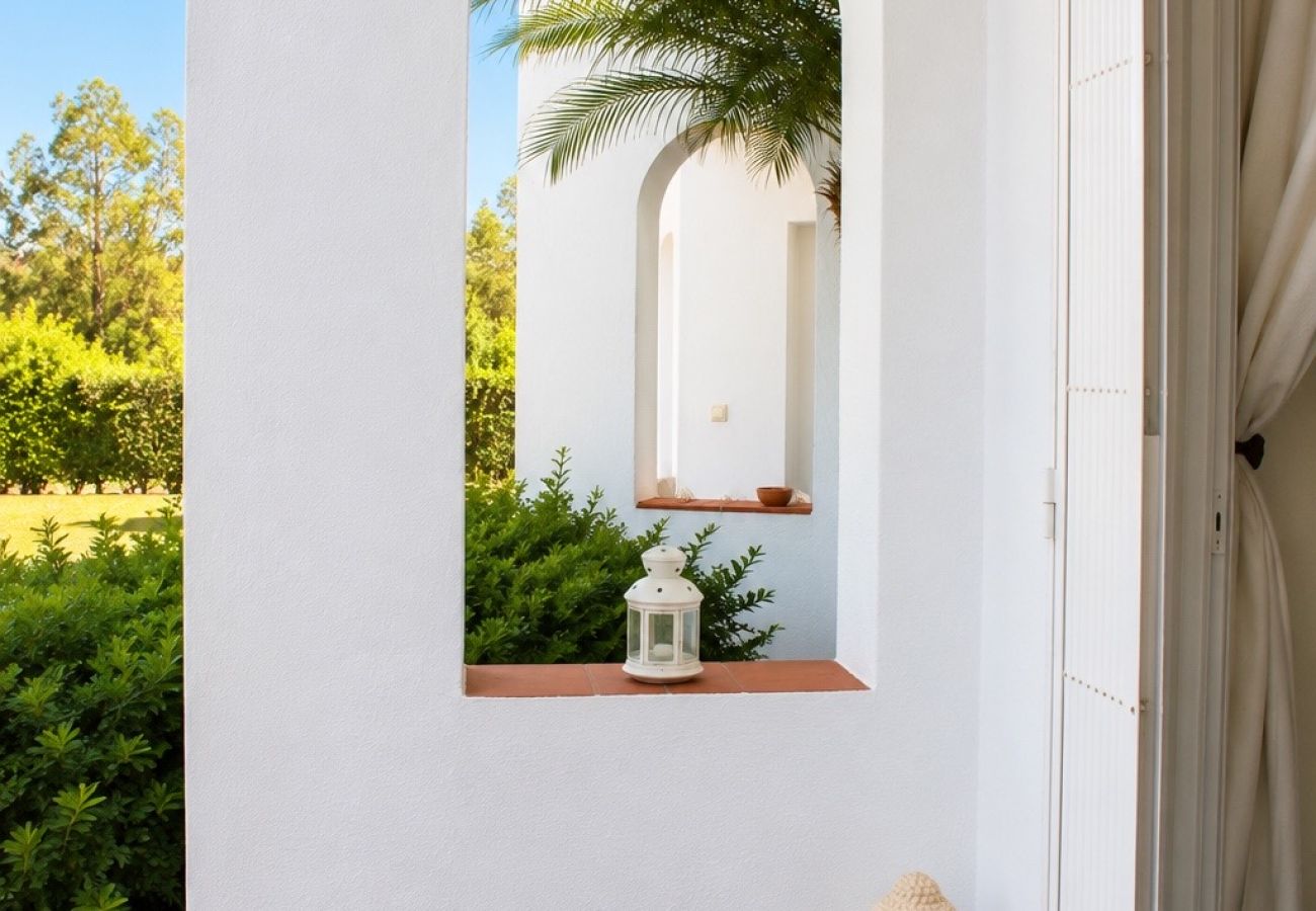 Casa en Manilva - 57 Townhouse with Pool & Rooftop Terrace in Duques