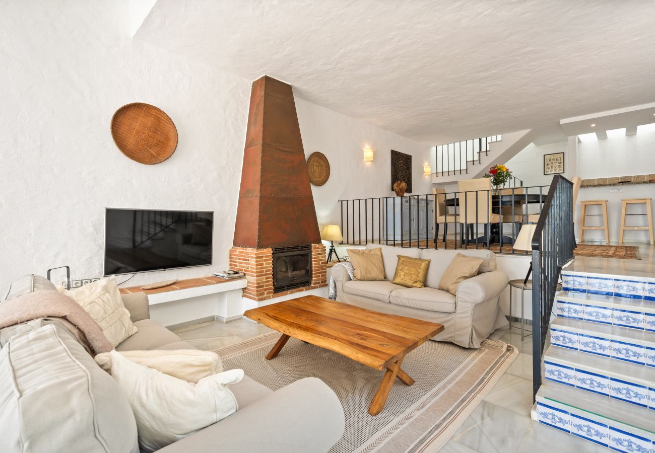 Casa en Estepona - 54 .Bahía Dorada – Townhouse by the Sea in Estepon