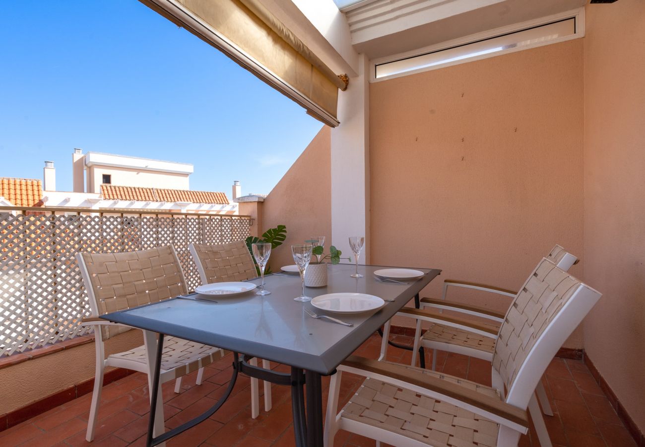 Apartment in San Luis de Sabanillas - 28. Rooftop apartment 155m to the beach in Sabinillas