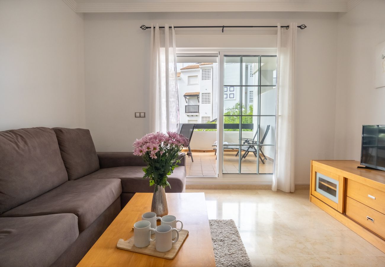 Apartment in San Luis de Sabanillas - Balcony with poolview central Sabinillas Manilva
