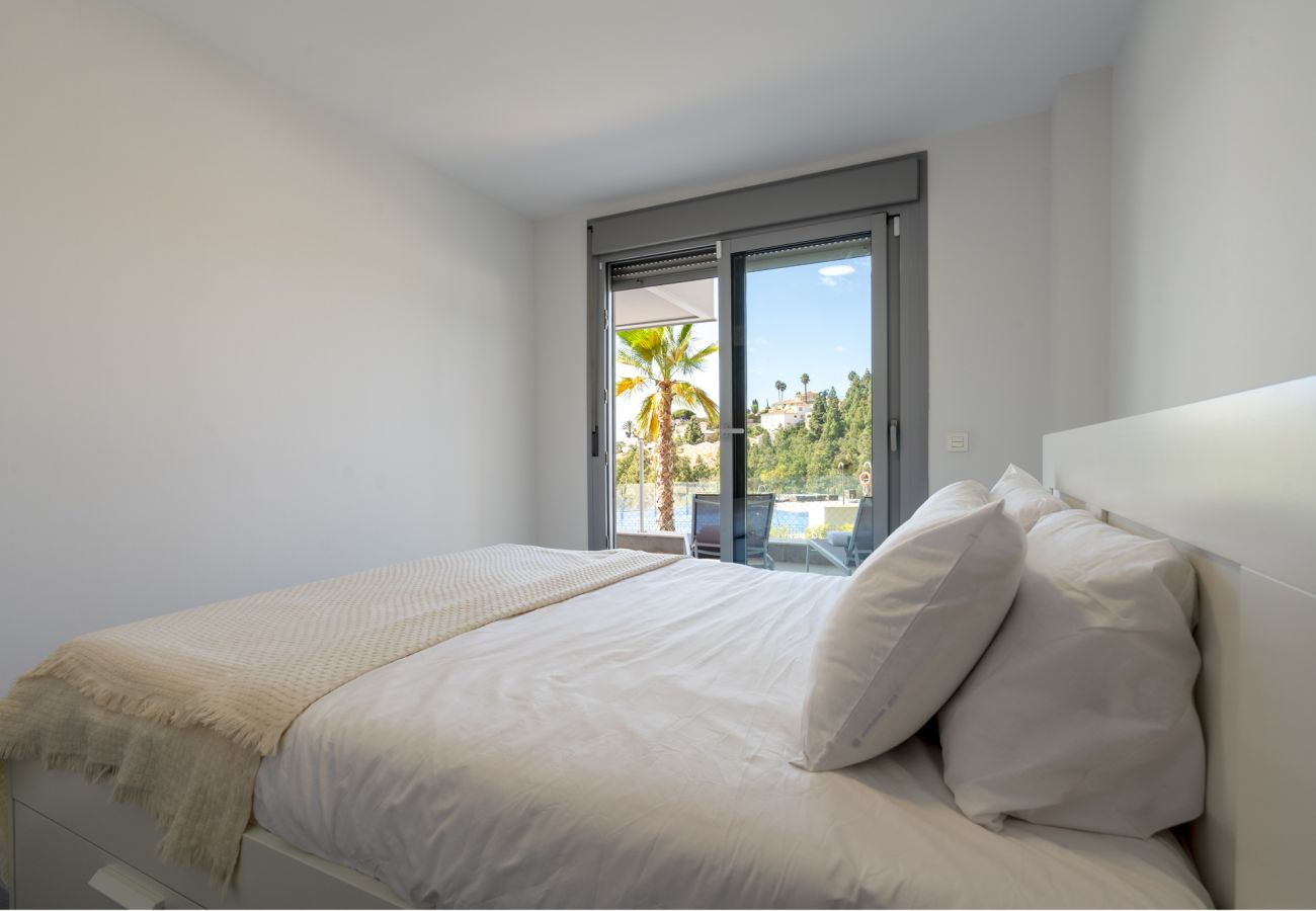 Apartment in Mijas Pueblo - Modern apartment with sea & pool views in Mijas