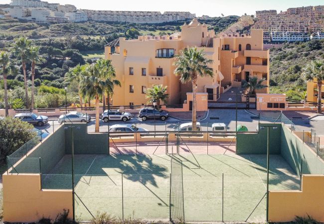 Apartment in Manilva - 7. Apt near Duquesa port. pool area and padel court Coto Real