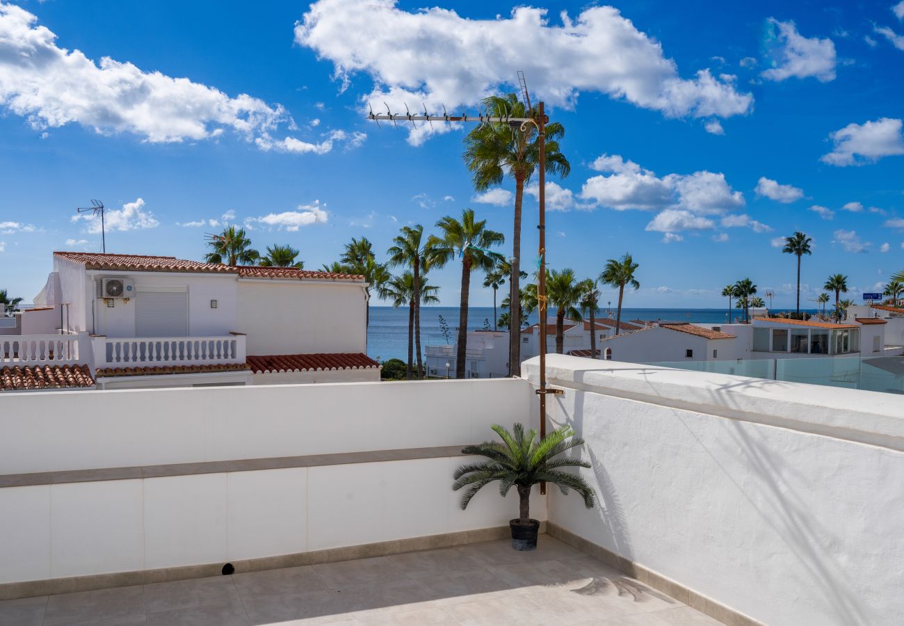 Apartment in Manilva - 27. Beautiful townhouse at the beach Duquesa