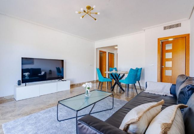 Apartment in Estepona - 36. Golf Hills Estepona, padelcourt and a big private garden  Apartment in Estepona - 36. Golf Hills Estepona, padelcourt and a big private garden