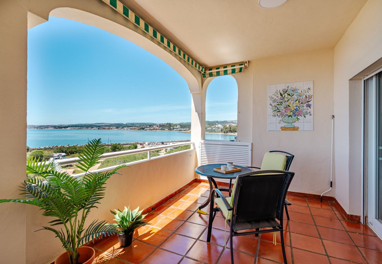 Apartment in Estepona - 39. Front row panoramic sea view Estepona