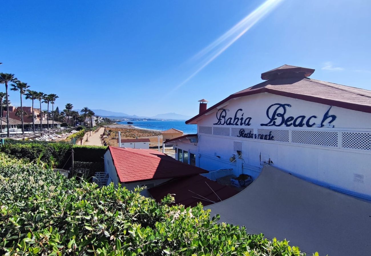 Apartment in Casares - 20. 100 m2 Terrace & Balcony with Stunning Sea Views - Casares