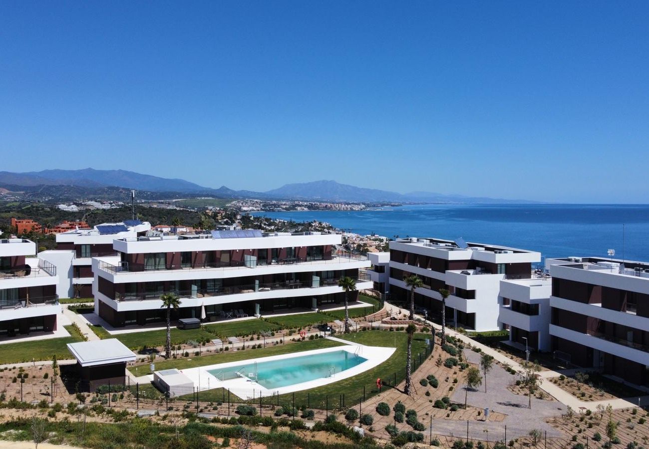 Apartment in Casares - 12. Modern groundfloor apt. with pool view