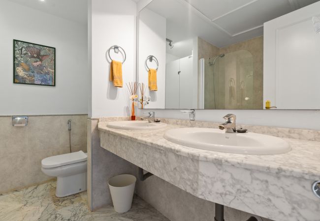 Apartment in Manilva - 6. Stunning penthouse with breathtaking panoramic views! Apartment in Manilva - 6. Stunning penthouse with breathtaking panoramic views!