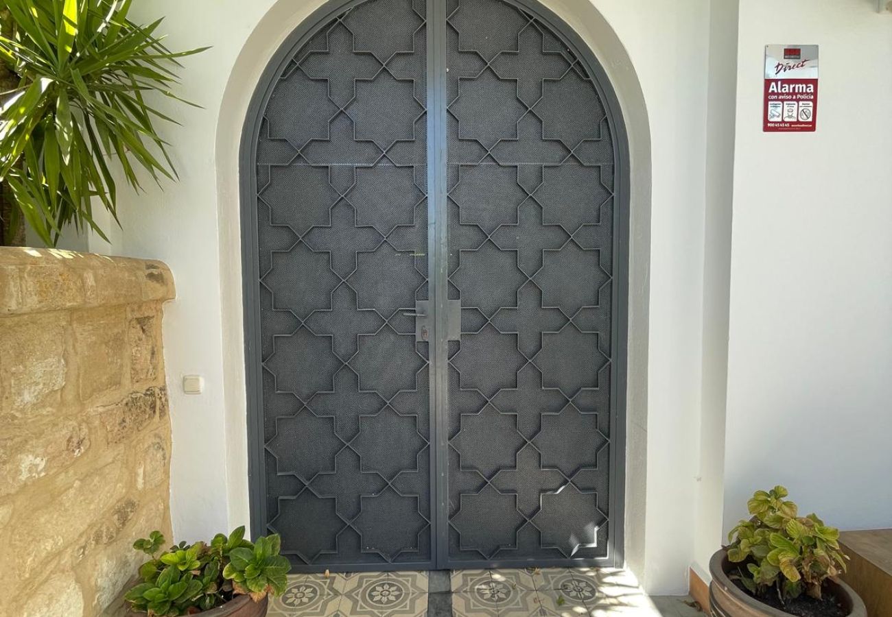 Villa in Benalup-casas viejas - 48. Luxury Eco Villa with Pool, Jacuzzi & Daily Br