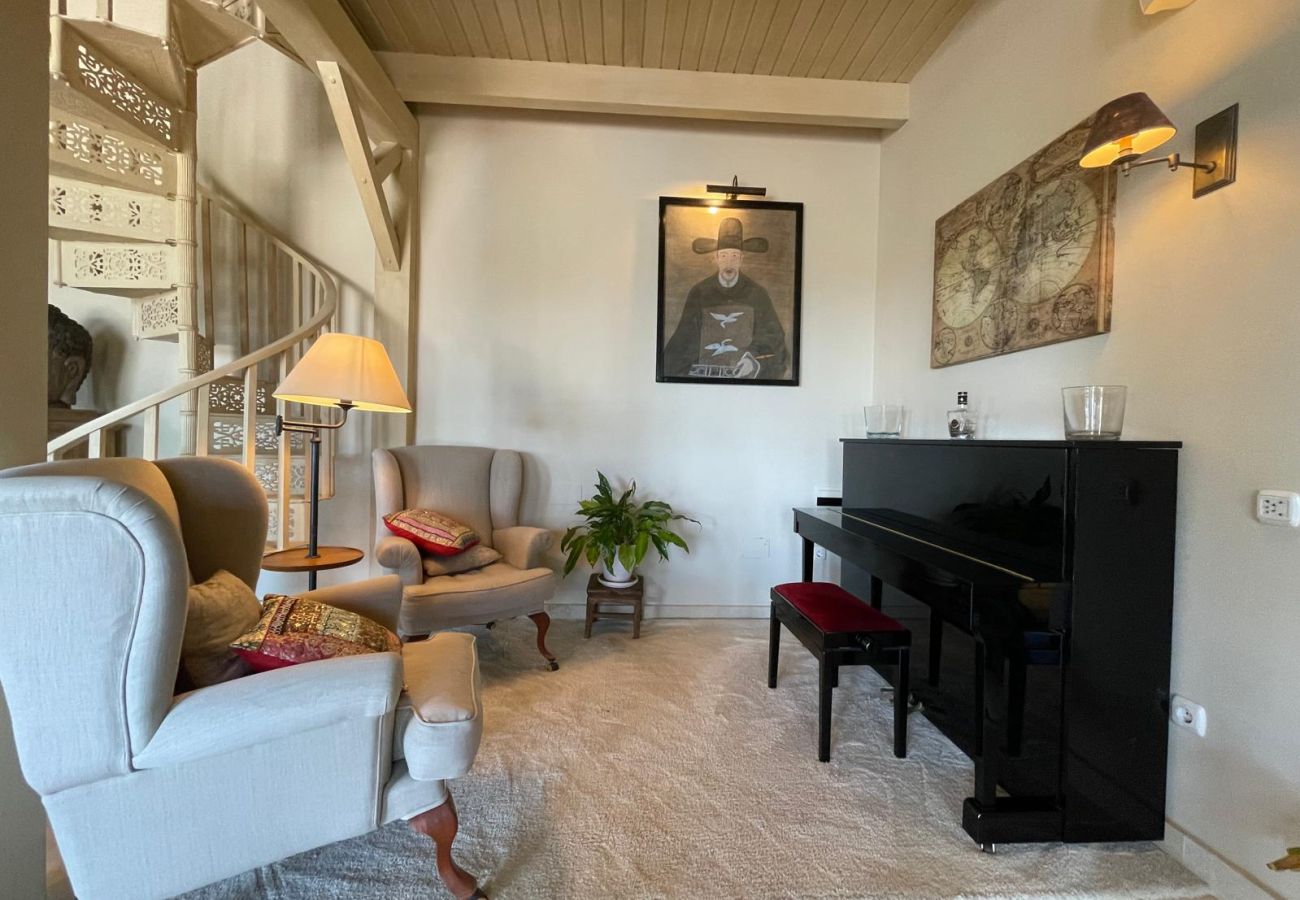 Villa in Benalup-casas viejas - 48. Luxury Eco Villa with Pool, Jacuzzi & Daily Br