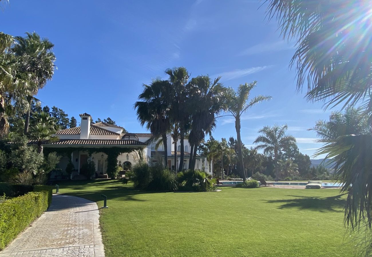 Villa in Benalup-casas viejas - 48. Luxury Eco Villa with Pool, Jacuzzi & Daily Br