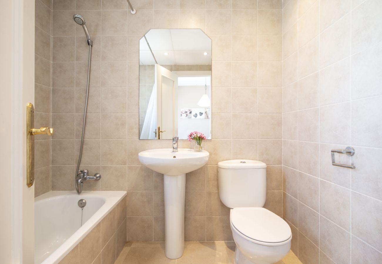 Apartment in Casares - 53  Top floor of Terrazas de la Bahía, Casares Cos