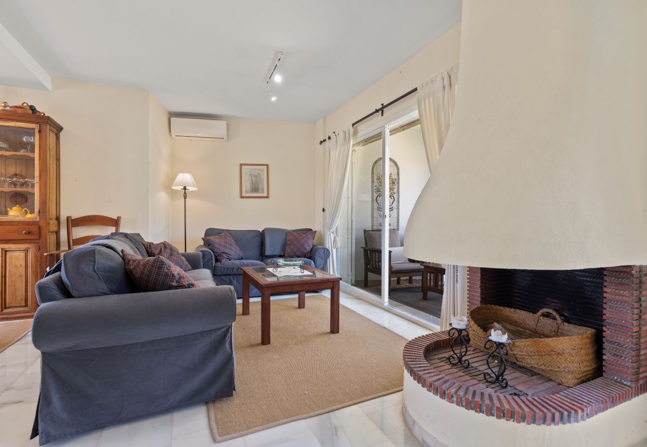 House in Manilva - 57 Townhouse with Pool & Rooftop Terrace in Duques