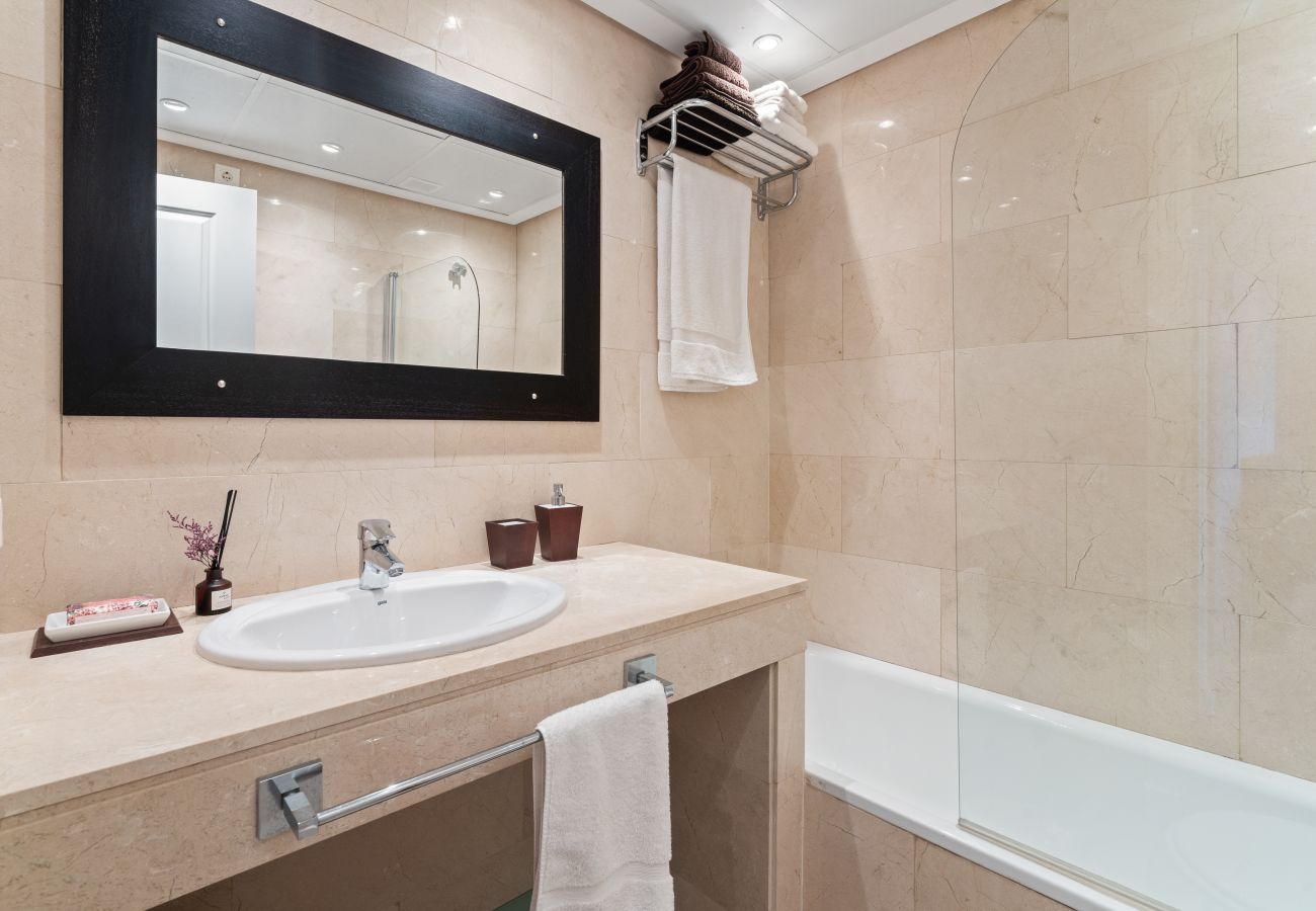 Apartment in Manilva - 55. Lovely 2 Bedroom Apartment with Terrace