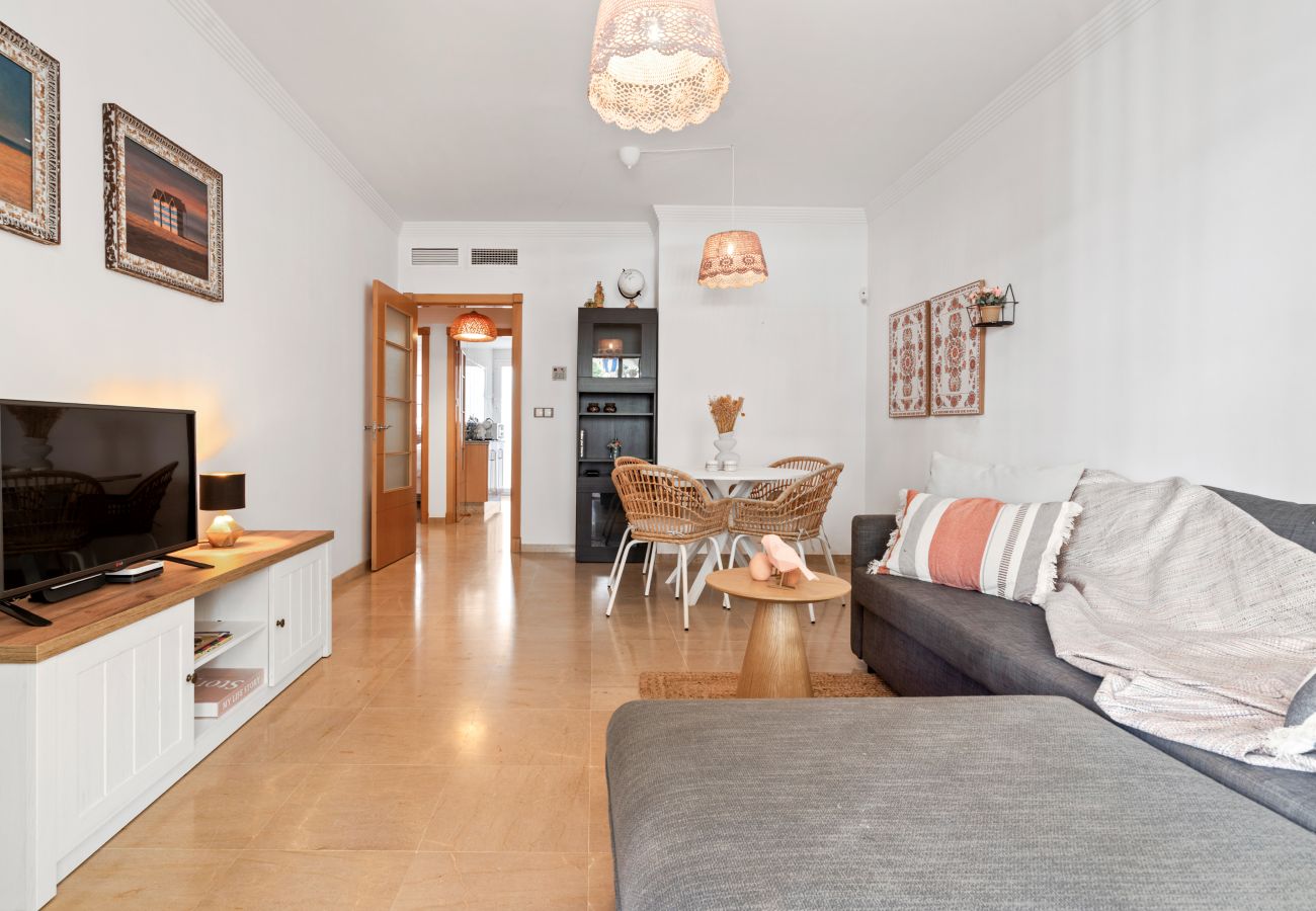 Lägenhet i San Luis de Sabanillas - 8. Duquesa – Ground Floor with Two Big Terraces & 