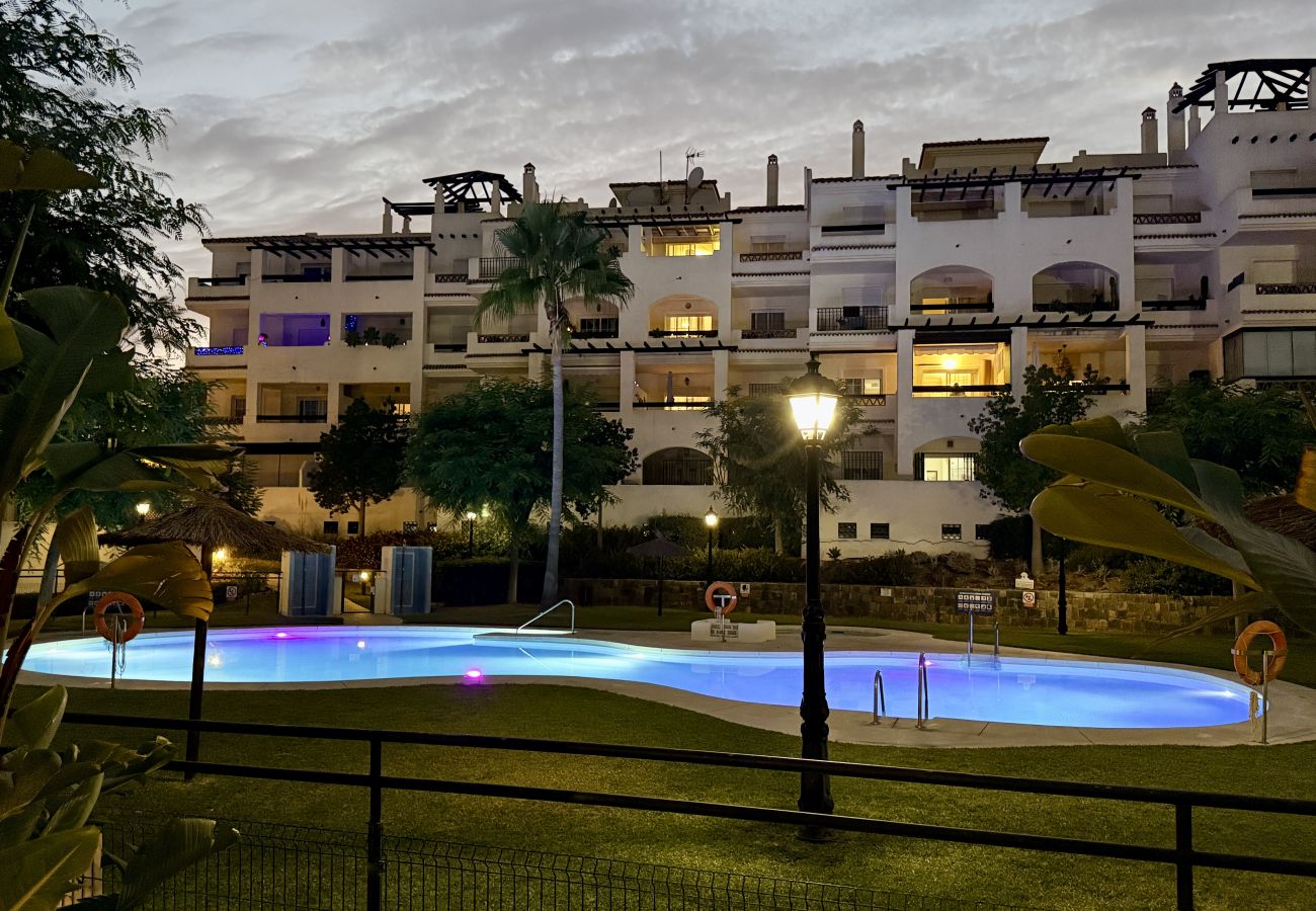 Lägenhet i San Luis de Sabanillas - 8. Duquesa – Ground Floor with Two Big Terraces