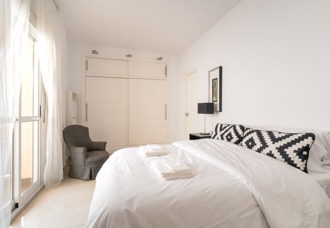 Lägenhet i San Luis de Sabanillas - 29. Close to the beach 2 bedroom apt in Sabinillas
