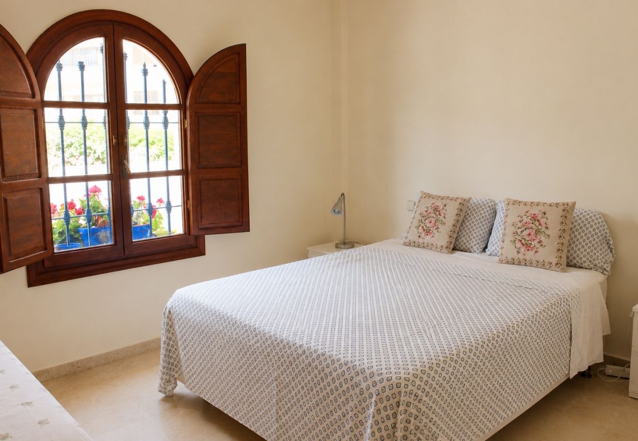 Lägenhet i Manilva - 26. Front row penthouse golf and sea views Manilva