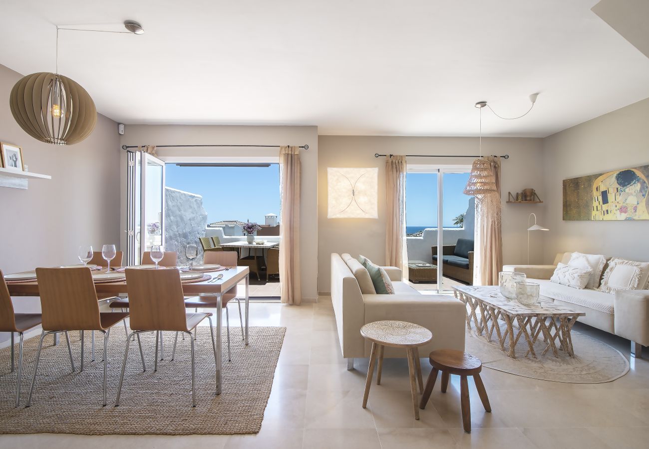 Lägenhet i Casares - 53  Top floor of Terrazas de la Bahía, Casares Cos